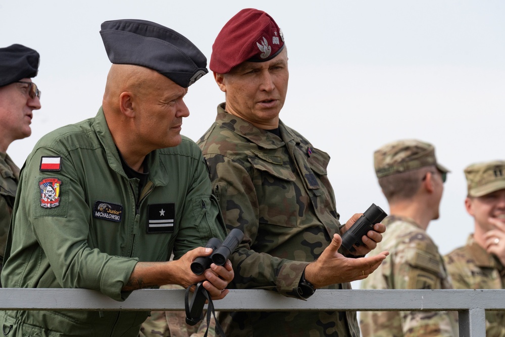 U.S. and Polish Forces Showcase Apache Air and Ground Integration Capabilities in Poland