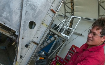 Robins 78th Air Base Wing Museum maintainers preserve ‘the Spirit of Flight’ through restoration