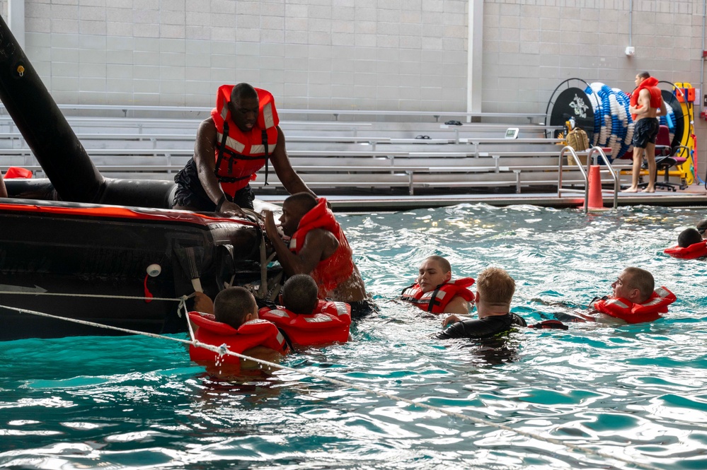 Recruits Earn Swim Qualification