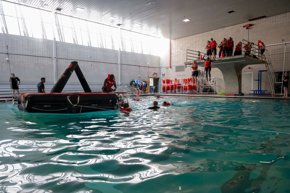 Recruits Earn Swim Qualification
