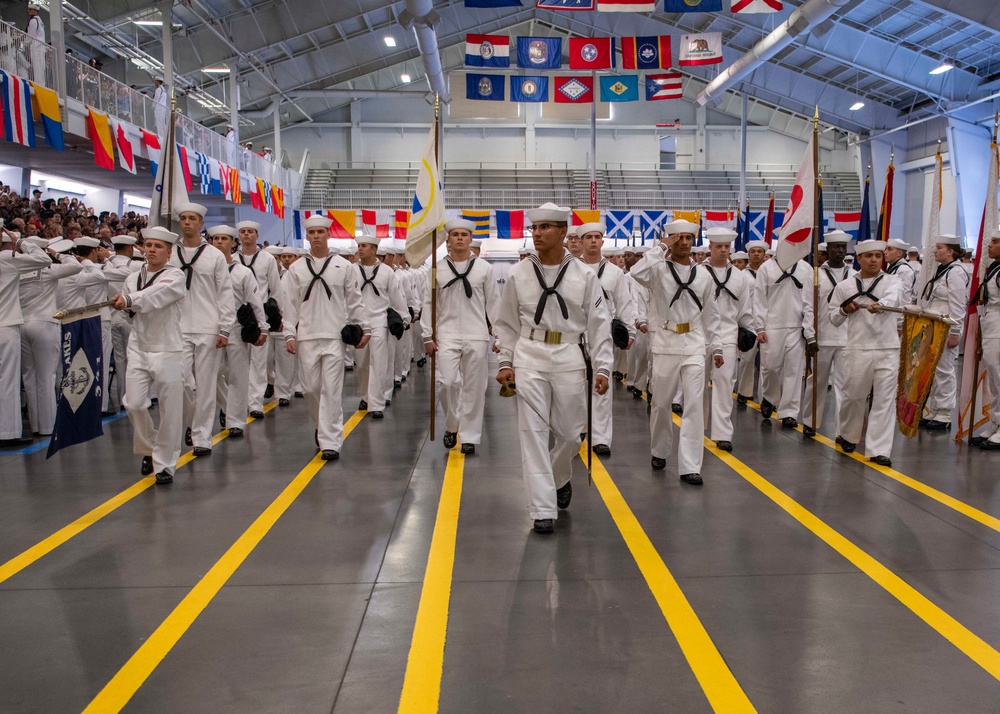 Recruit Training Command Aug. 28, 2025 Pass-In-Review