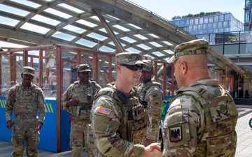 Guard Leaders Engage Service Members of D.C. Safe and Beautiful Task Force