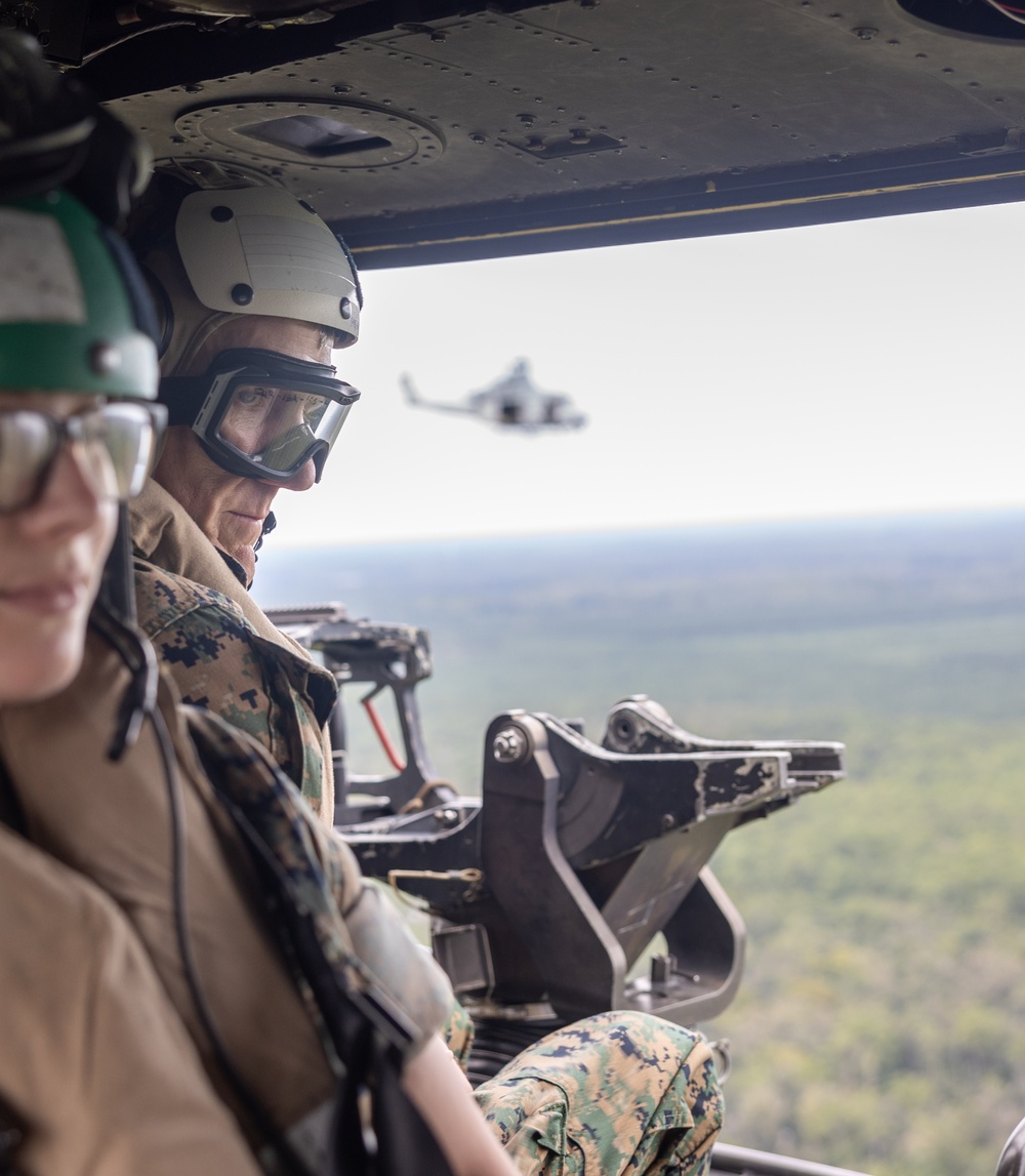 Maj. Gen. Jason Woodworth and his wife, Renee Woodworth, visit MCAS Cherry Point