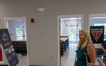 Renee Woodworth visits MCAS Cherry Point