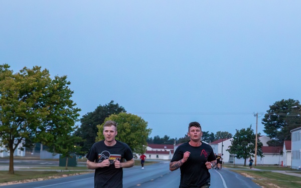 181st MFTB Soldiers Participate in 9/11 Memorial Run