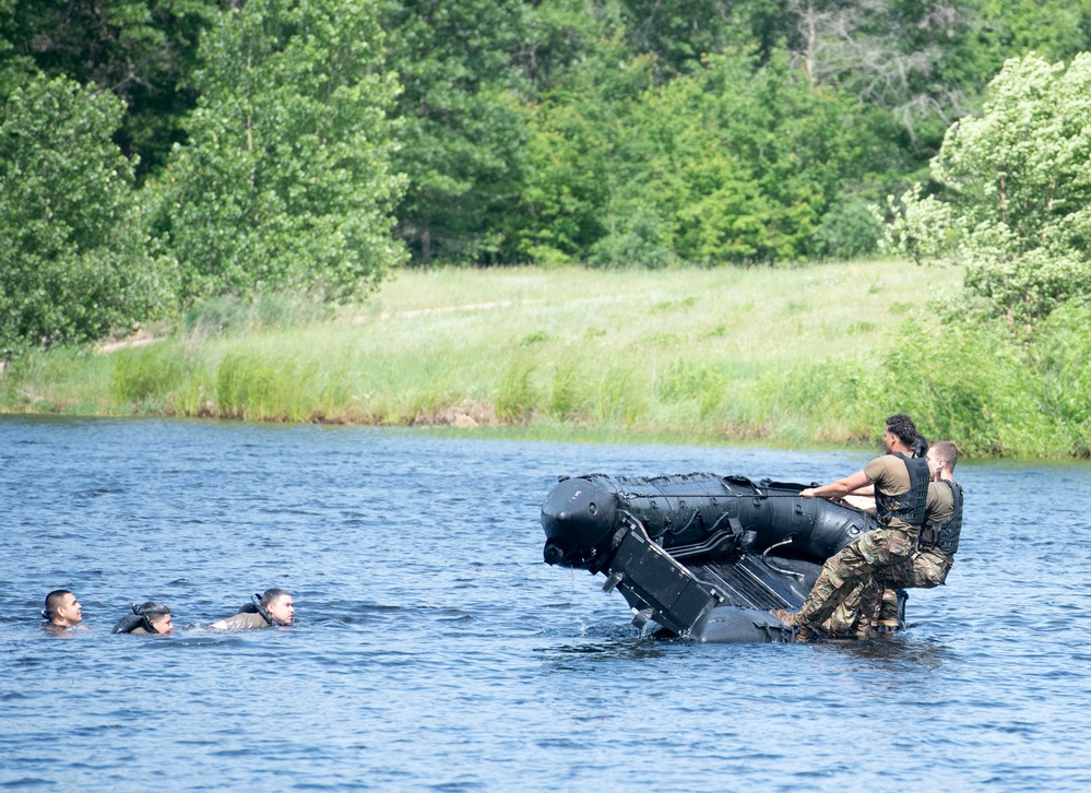Zodiac Training at Fort McCoy