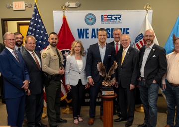 SD Presents 2025 Freedom Award to Hendersonville Police Dept.