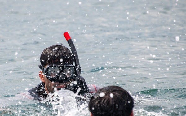 USS America (LHA 6) Conducts Search and Rescue Exercise in Sasebo, Japan
