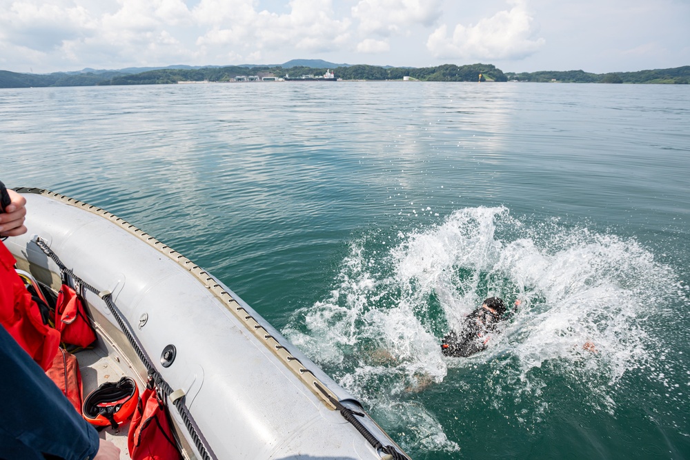 USS America (LHA 6) Conducts Search and Rescue Exercise in Sasebo, Japan