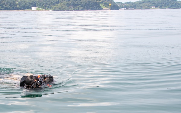 USS America (LHA 6) Conducts Search and Rescue Exercise in Sasebo, Japan
