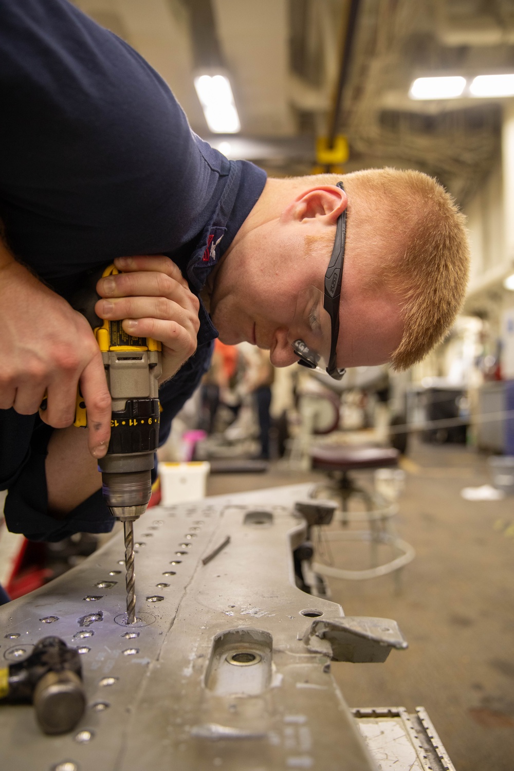 USS Gerald R. Ford (CVN 78) Sailor Drills Pylon