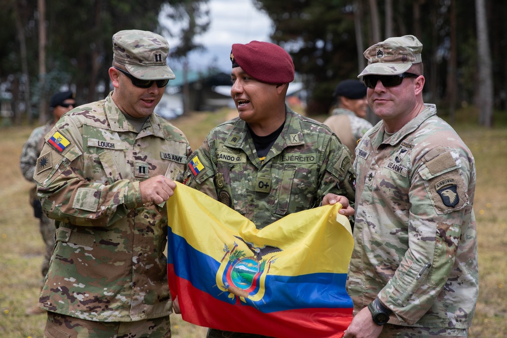 Kentucky National Guard State Partnership Program conducts joint air assault planning training exercise with Ecuadorian 9th Special Forces Brigade