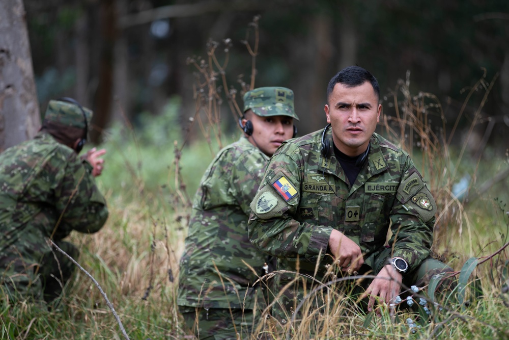Kentucky National Guard State Partnership Program conducts joint air assault planning training exercise with Ecuadorian 9th Special Forces Brigade