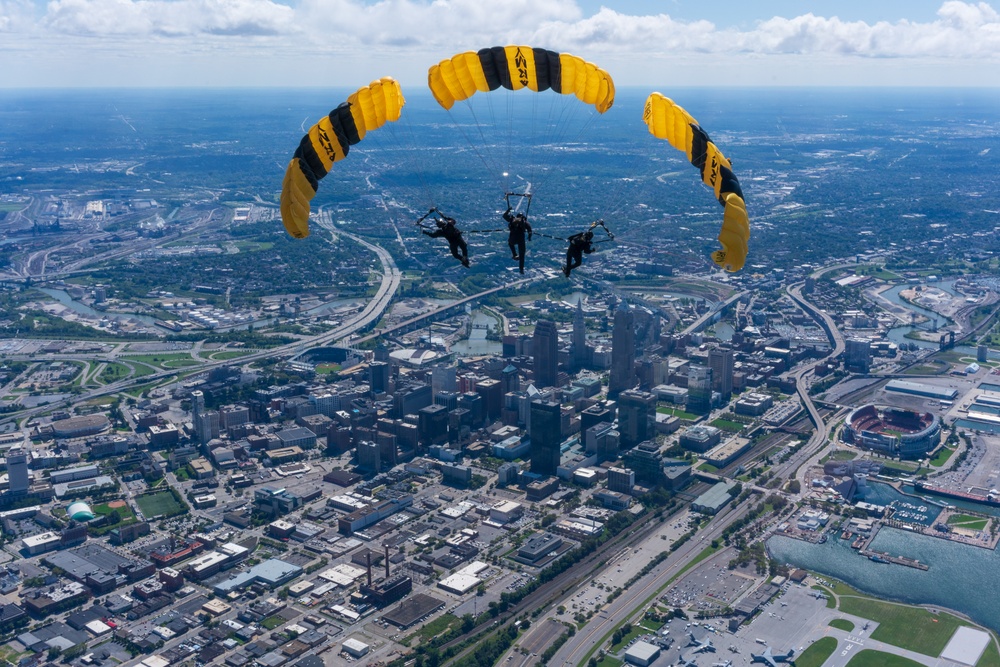 U.S. Army Parachute Team jumps for Cleveland Air Show
