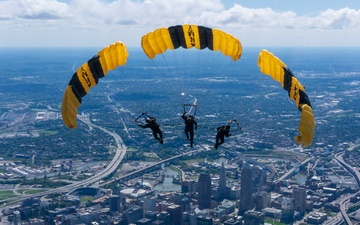 U.S. Army Parachute Team jumps for Cleveland Air Show