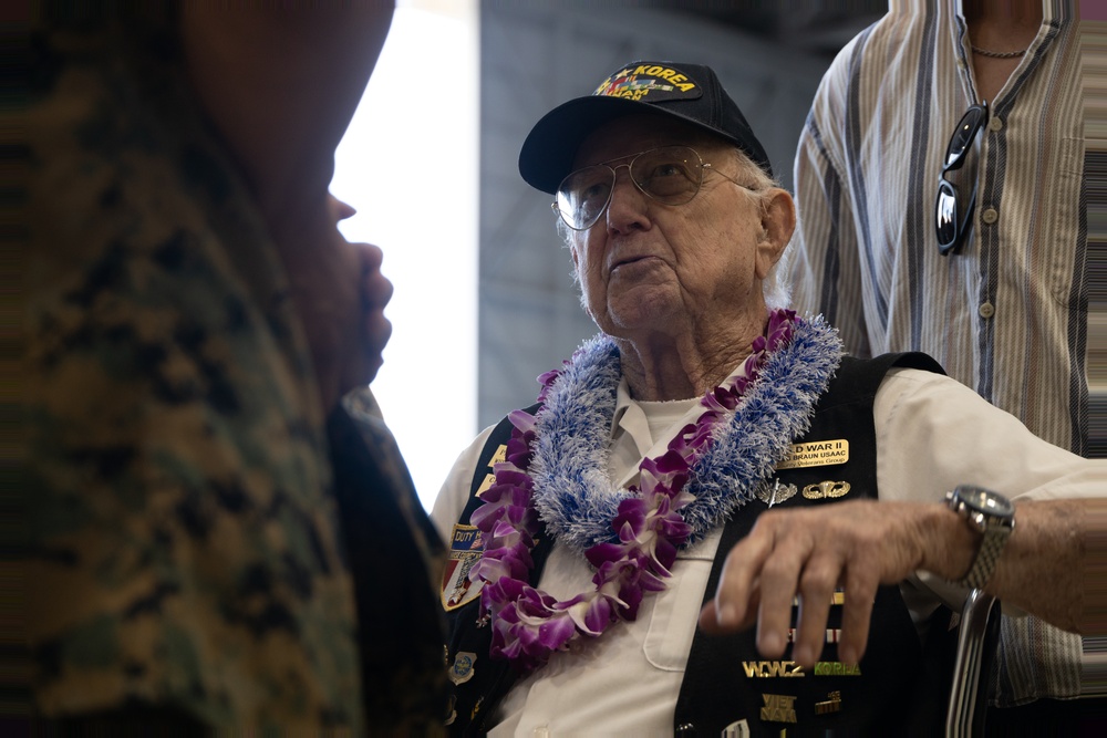 World War II Veterans Visit MCBH Hawaii