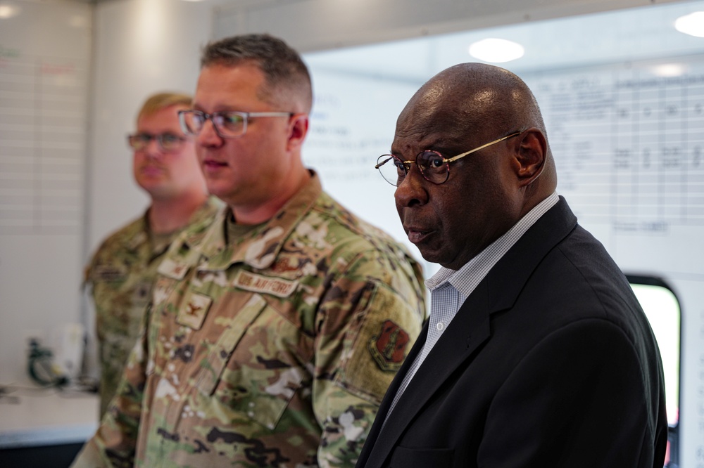 Kenneth McNeill Shows Support to National Guard Logistics Team