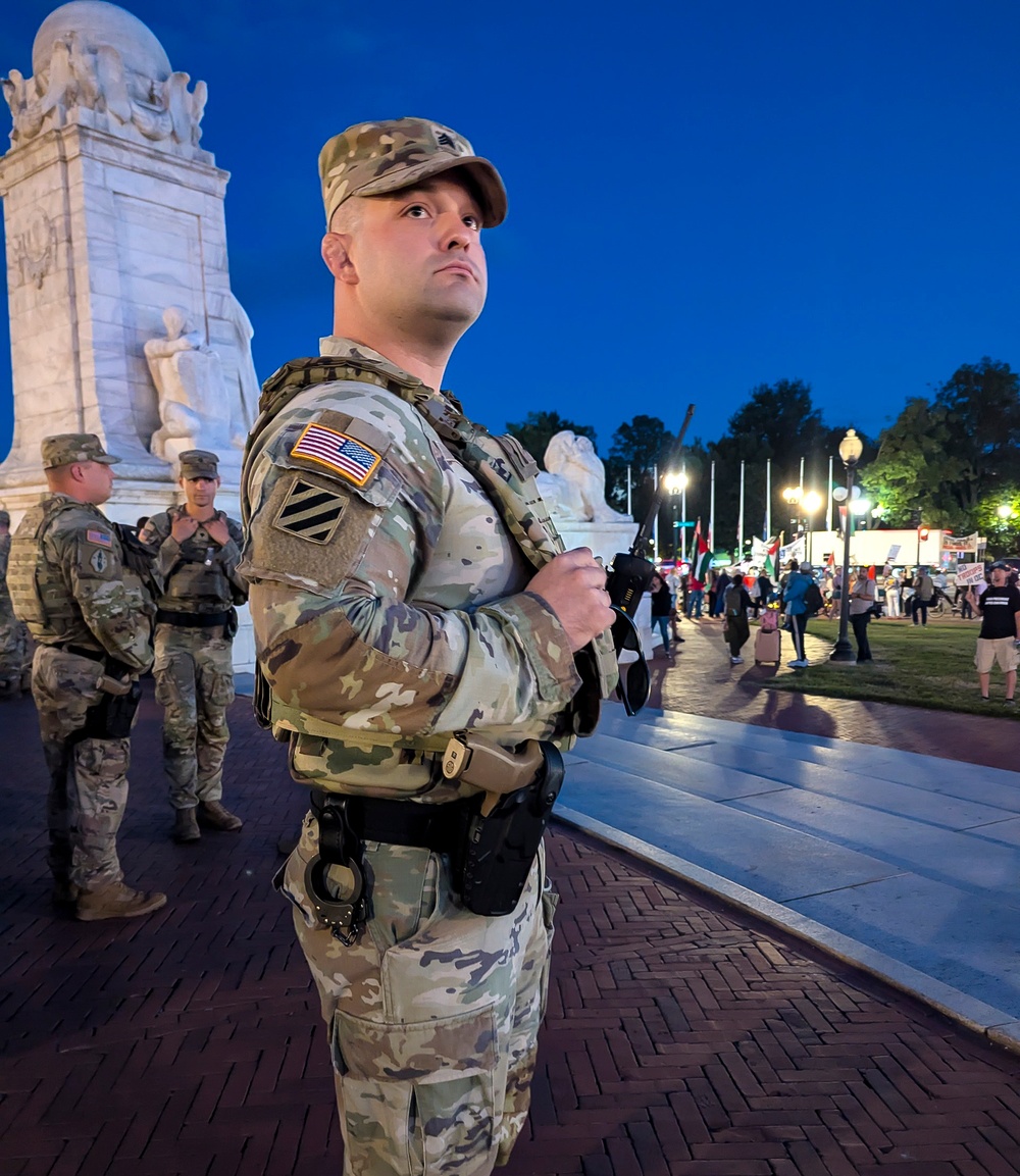 Louisiana Guard Patrols Union Station in Washington D.C.