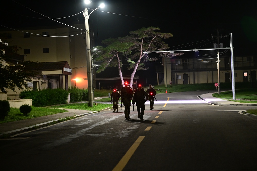 Soldiers Conquer Final 12-Mile Ruck March Ahead of Air Assault Graduation at Camp Casey