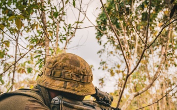 Partner nations conduct Jungle Field Training Exercise, simulating combat during Super Garuda Shield 25