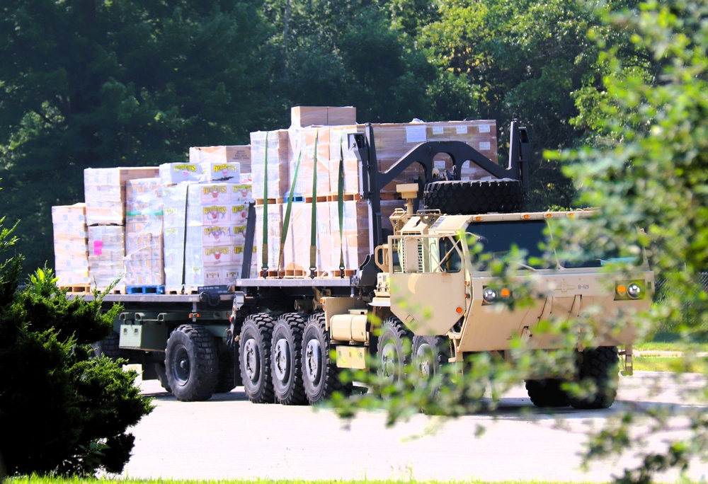 Fort McCoy LRC’s food-service team put in extra effort for success during CSTX 78-25-02