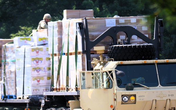 Fort McCoy LRC’s food-service team put in extra effort for success during CSTX 78-25-02