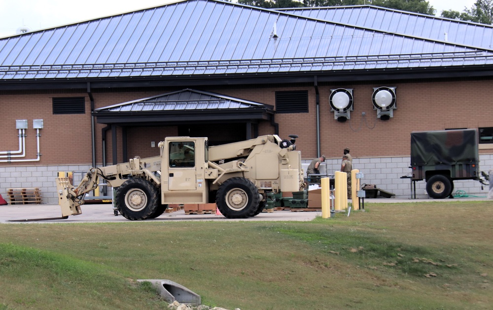 Fort McCoy LRC’s food-service team put in extra effort for success during CSTX 78-25-02
