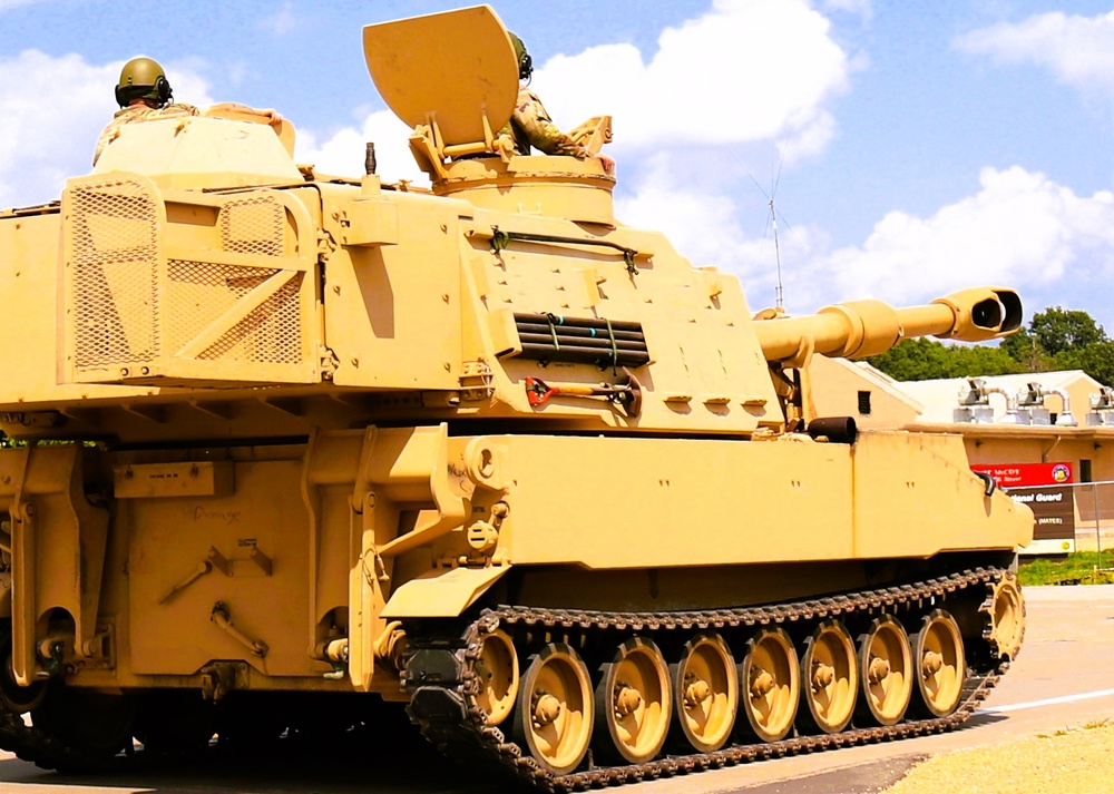 M109A6 Paladin training operations at Fort McCoy