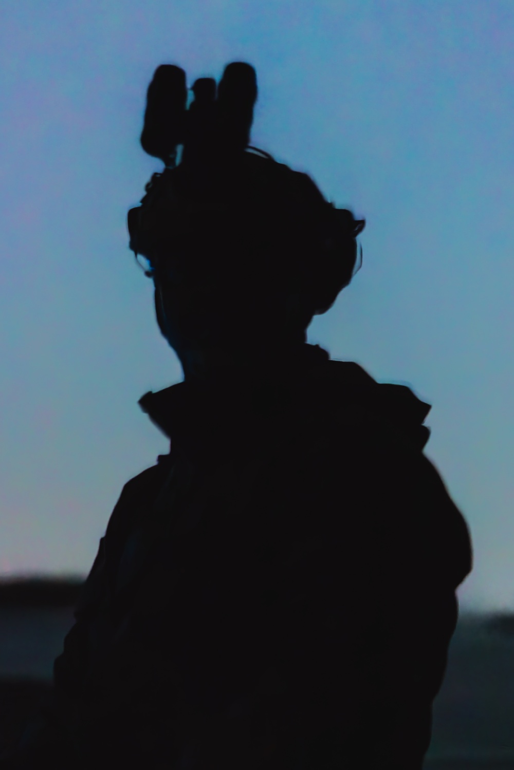 2d Reconnaissance Battalion Marines conduct combatant dive training in Finland