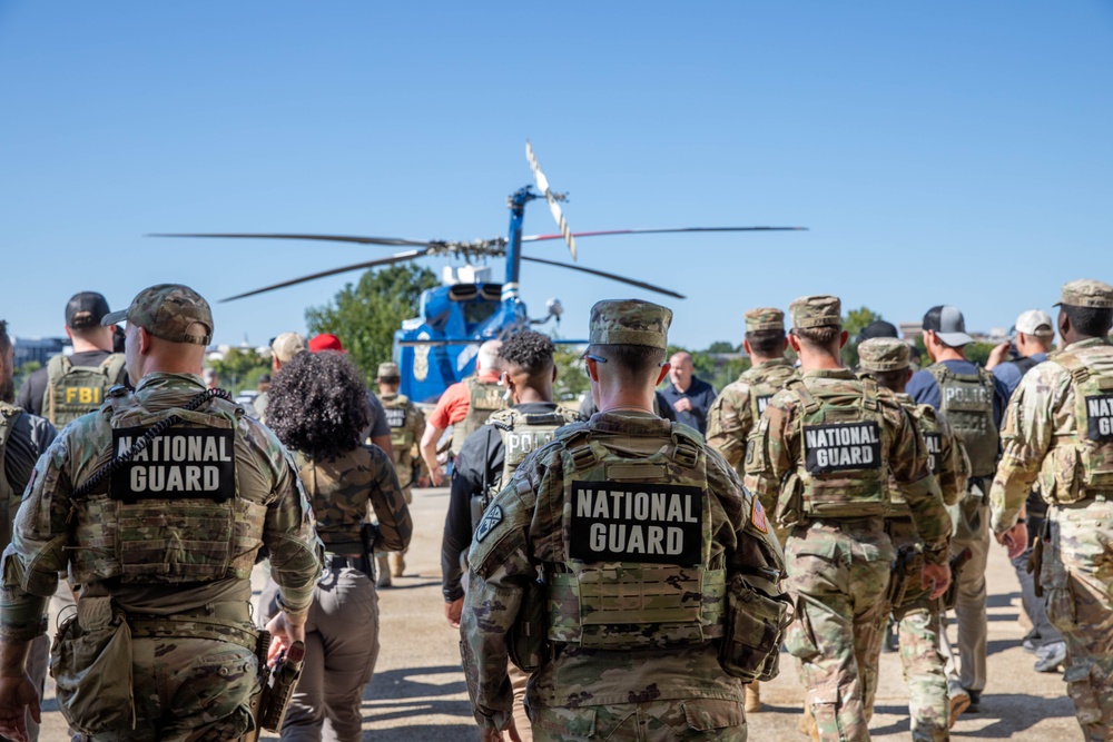 Tennessee National Guard supports U.S. Marshals