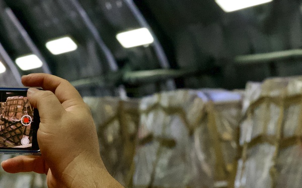 C-5 delivers 6 million meals to Panama via Denton Program