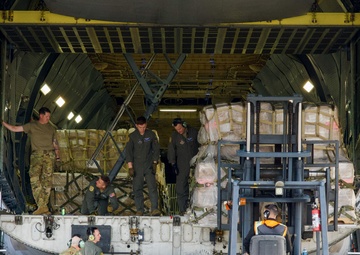 C-5 delivers 6 million meals to Panama via Denton Program