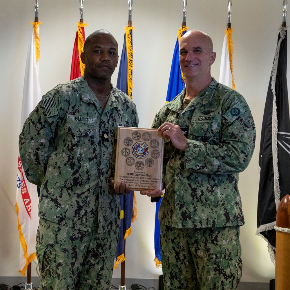 Navy and Marine Corps Force Health Protection Command Hosts an Award Ceremony
