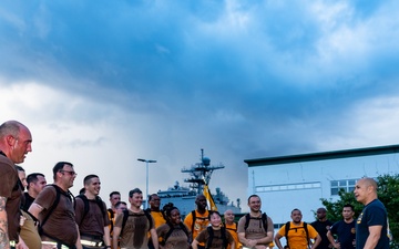 CFAS Chiefs and Selectees Conduct CPO Pride Run