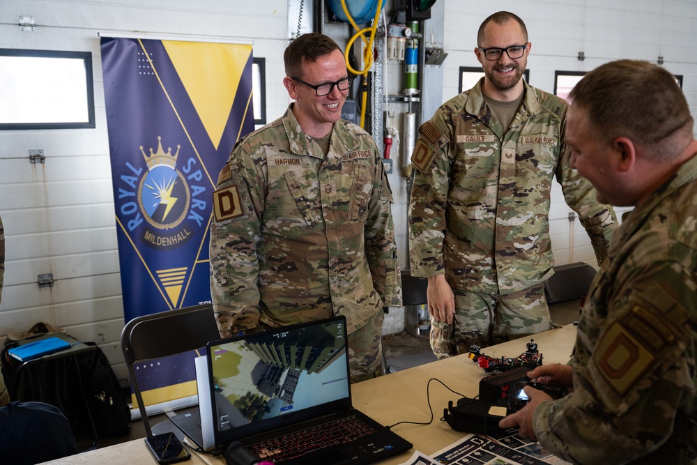 The 100th MSG hosts base agency showcase