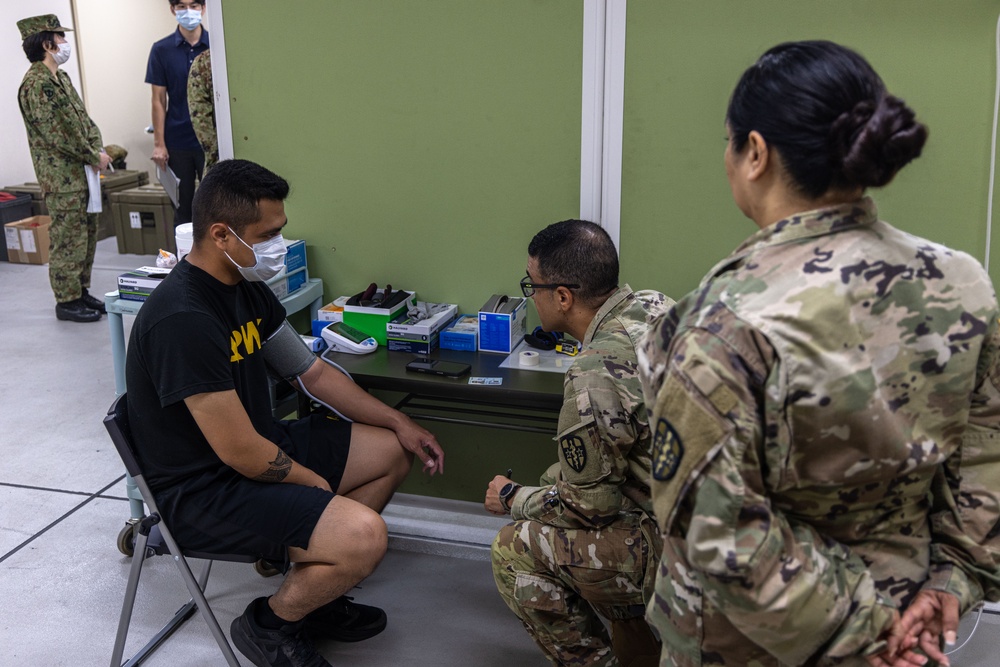 U.S.-Japan-Australia Medics Come Together to Support Yama Sakura 89