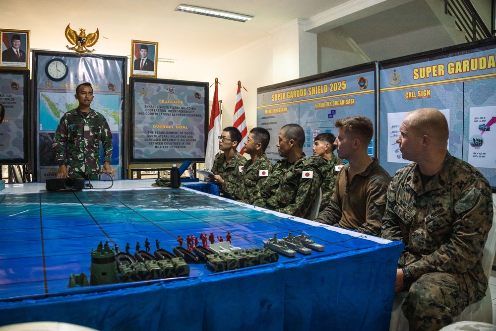 Super Garuda Shield 25: MRF-D 25.3 participates in multinational meeting