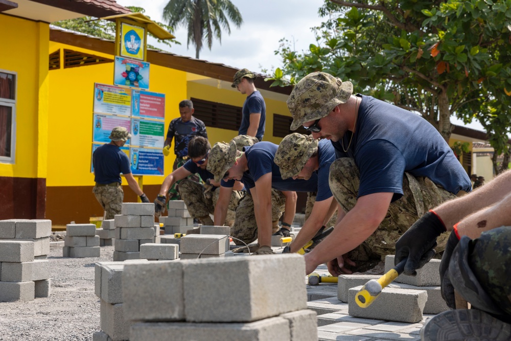 555th Engineer Brigade renovates school