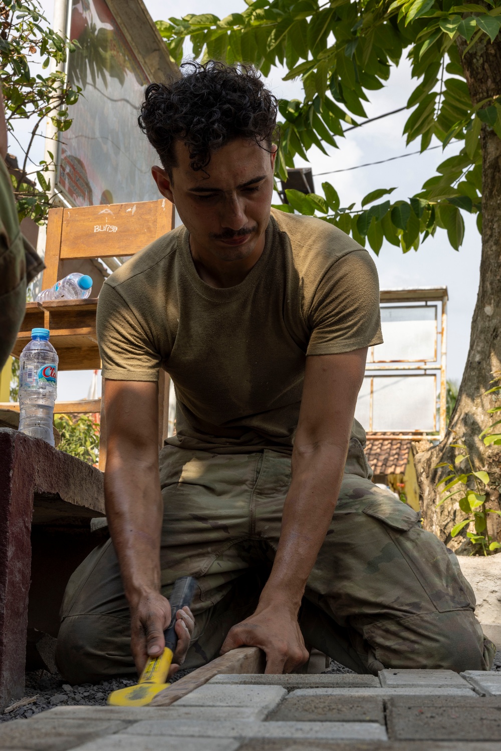 555th Engineer Brigade renovates school