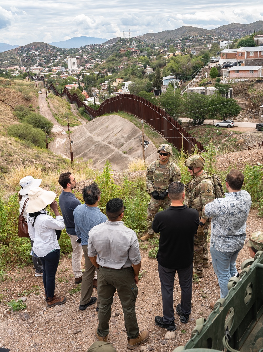 2nd Battalion, 12th Infantry Regiment meets with Arizona senator's staff
