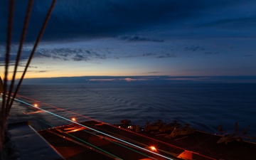 USS Gerald R. Ford's (CVN 78) 30,000th Trap