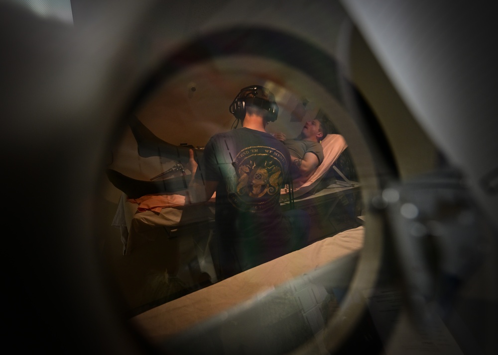 NAMI Hyperbarics conducts 2025 joint ops training with Army Aerospace Medicine