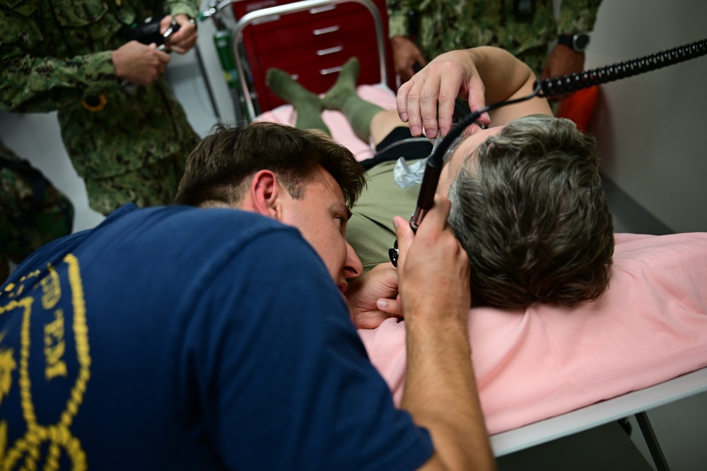 NAMI Hyperbarics conducts 2025 joint ops training with Army Aerospace Medicine