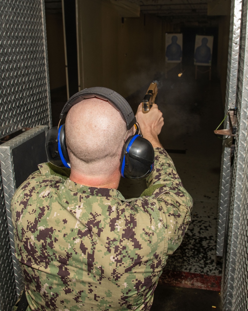 NAF Atsugi Sailors go to the range