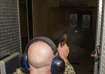 NAF Atsugi Sailors go to the range