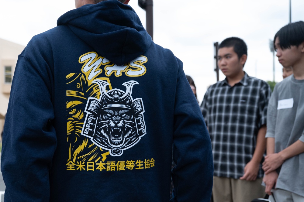 Musashimurayama High School students visit Yokota