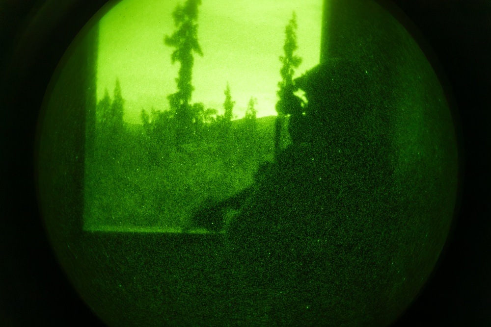 3rd Reconnaissance Battalion Conducts Night Operation