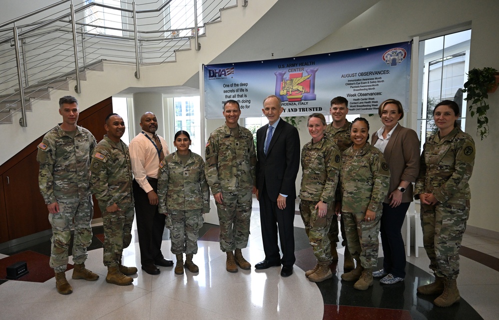 DHA Director Visits the Vicenza Army Health Clinic