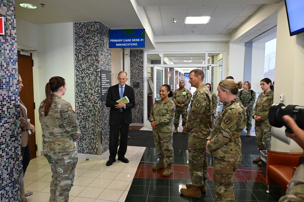 DHA Director Visits the Vicenza Army Health Clinic