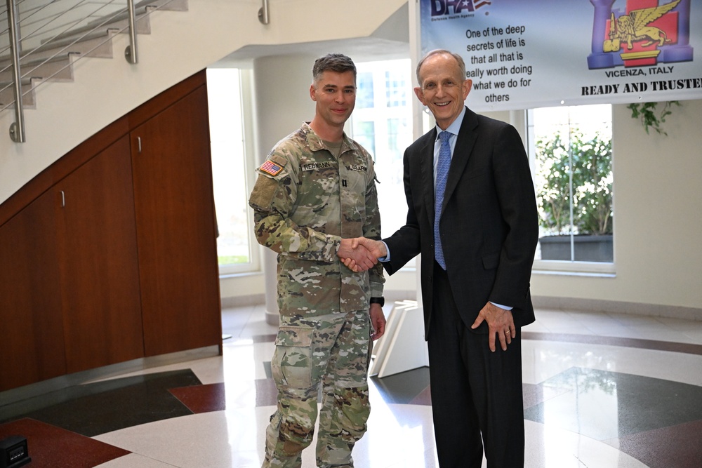 DHA Director Visits the Vicenza Army Health Clinic